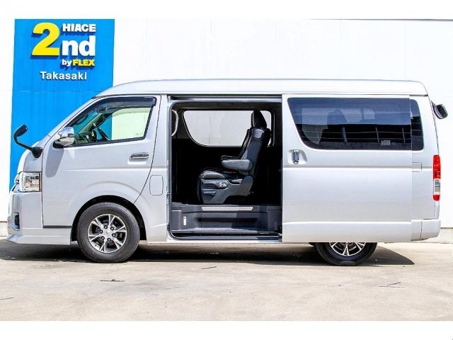 HIACE wagon