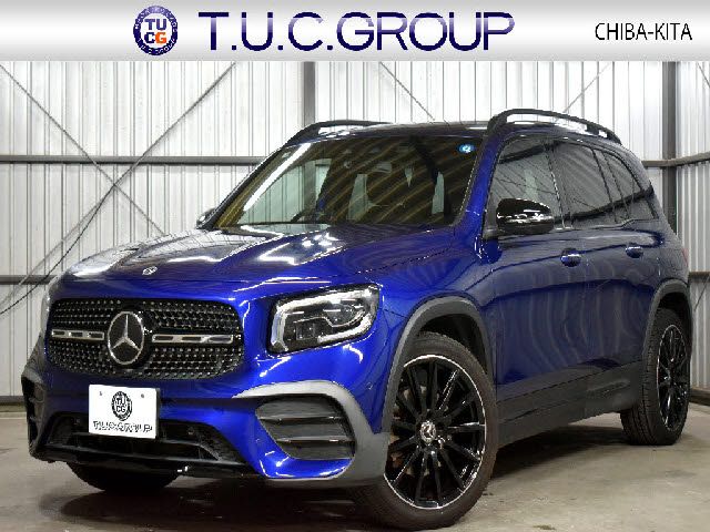 MERCEDES BENZ GLB