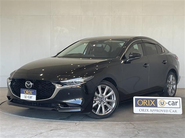 MAZDA3 SEDAN