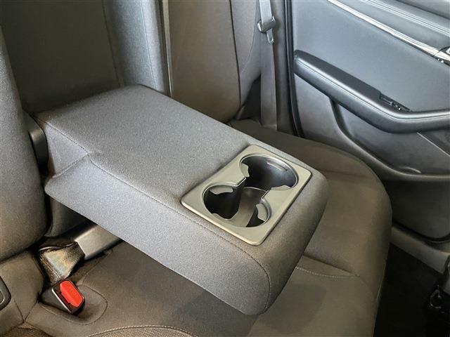 MAZDA3 SEDAN