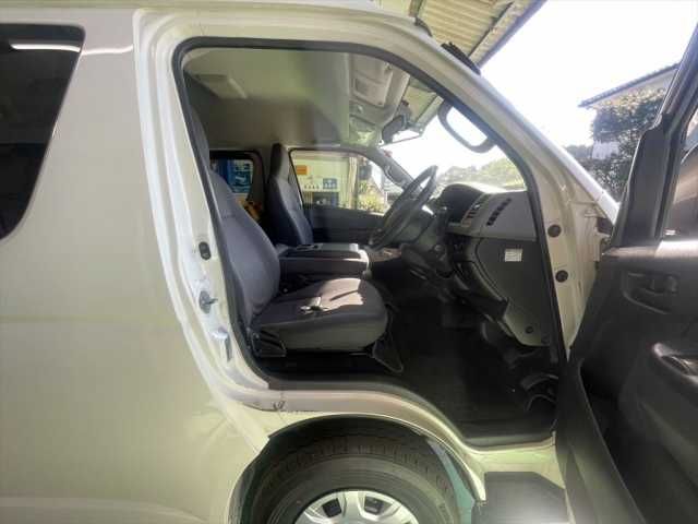 HIACE van 1.25t 2WD