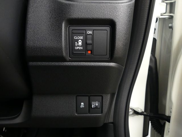 N-BOX CUSTOM