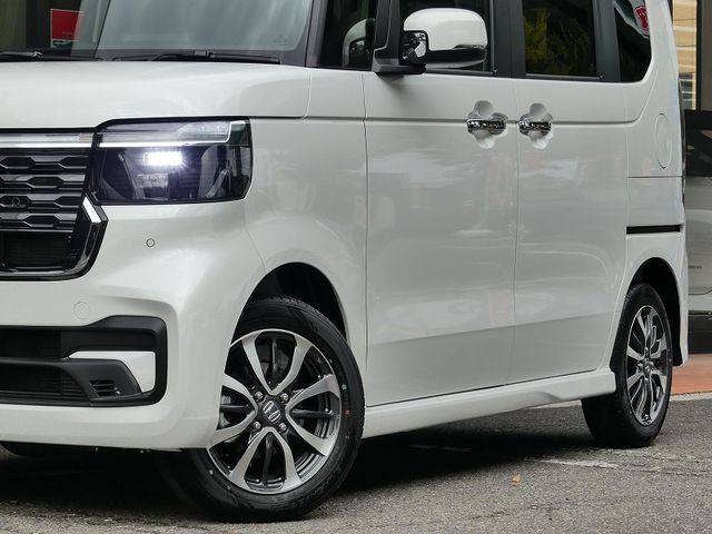 N-BOX CUSTOM