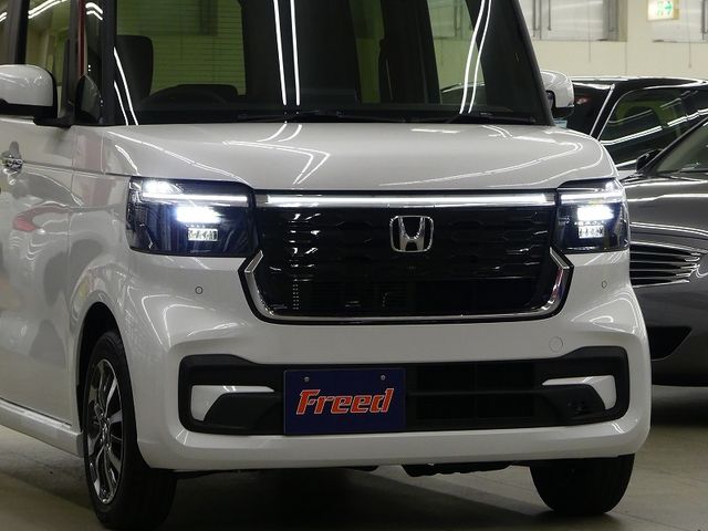 N-BOX CUSTOM