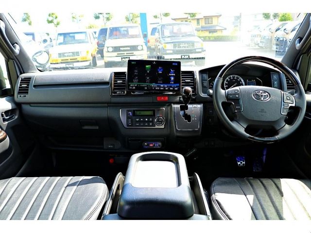 HIACE van 2WD