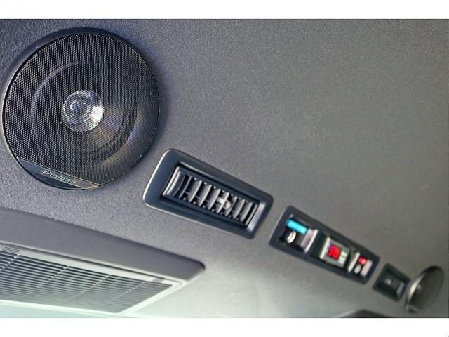 HIACE van 2WD