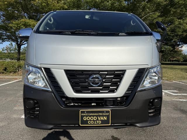 NV350 CARAVAN 4WD