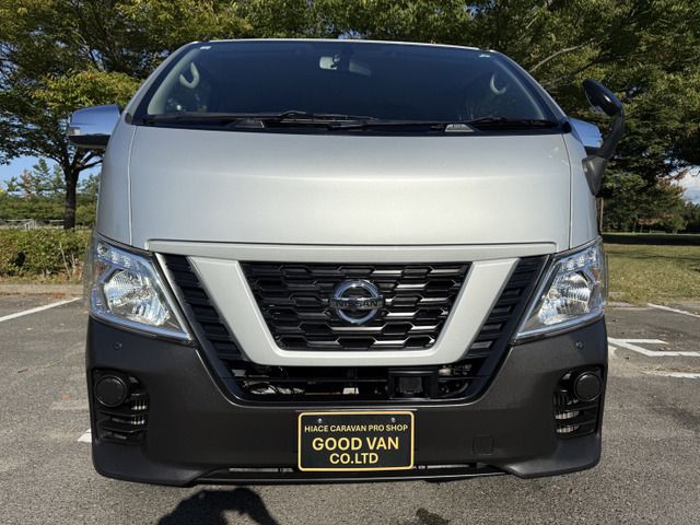 NV350 CARAVAN 4WD