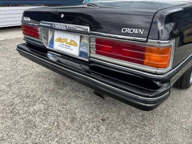 CROWN hardtop