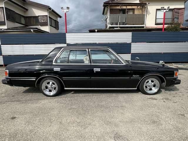 CROWN hardtop