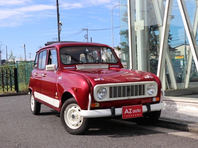 RENAULT Quatre(4)