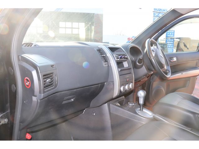 X-TRAIL 4WD