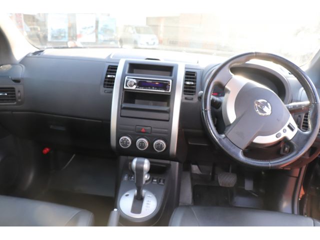 X-TRAIL 4WD