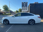 CROWN sedan hybrid