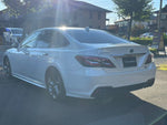 CROWN sedan hybrid
