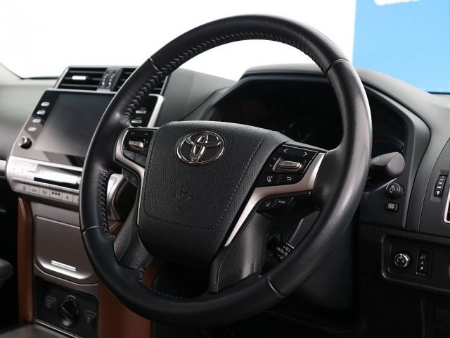 LANDCRUISER PRADO