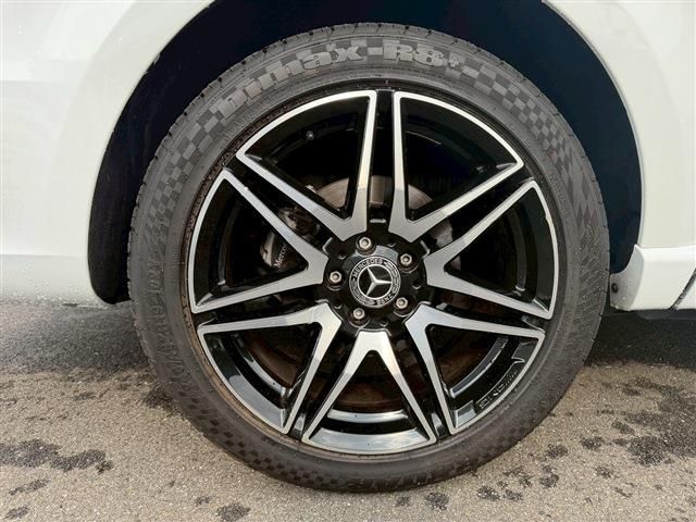 MERCEDES BENZ V-Class