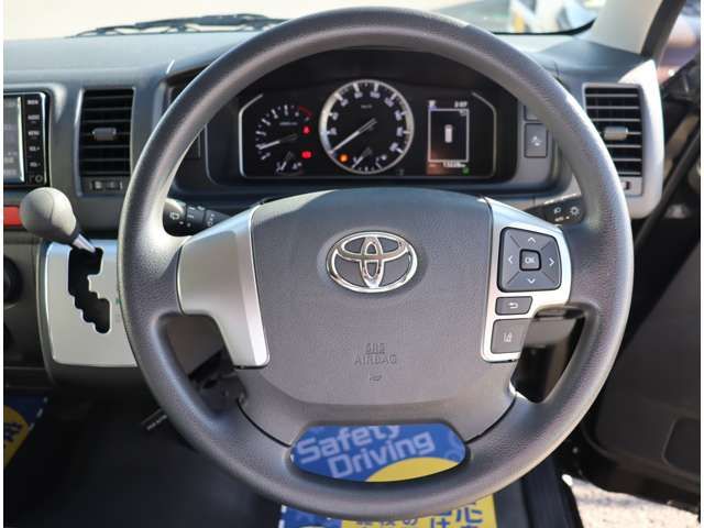 HIACE van 2WD