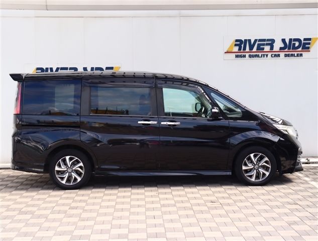 STEPWAGON SPADA