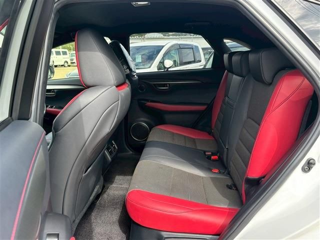 LEXUS NX300h