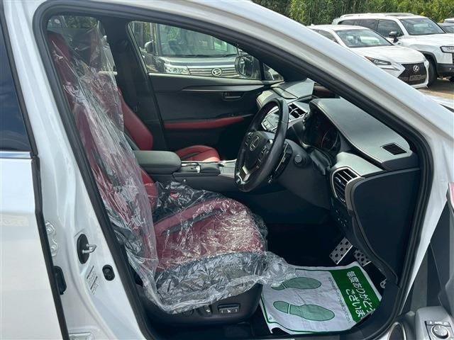 LEXUS NX300h