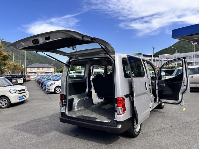 DELICA van 2WD