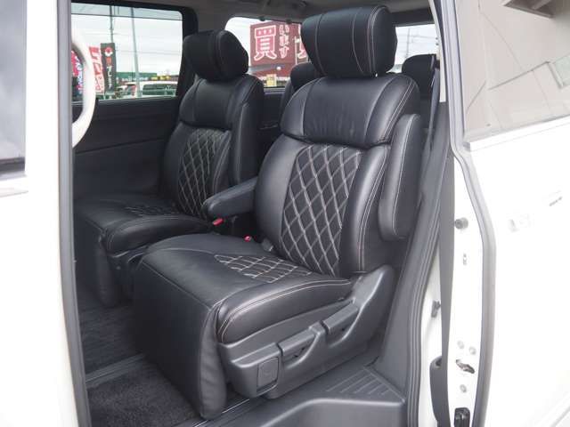 ELGRAND  4WD