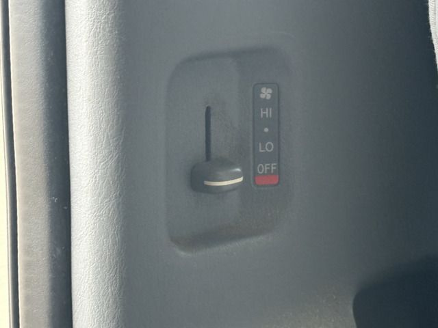 HIACE van 2WD
