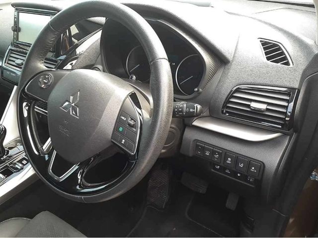 ECLIPSE CROSS PHEV