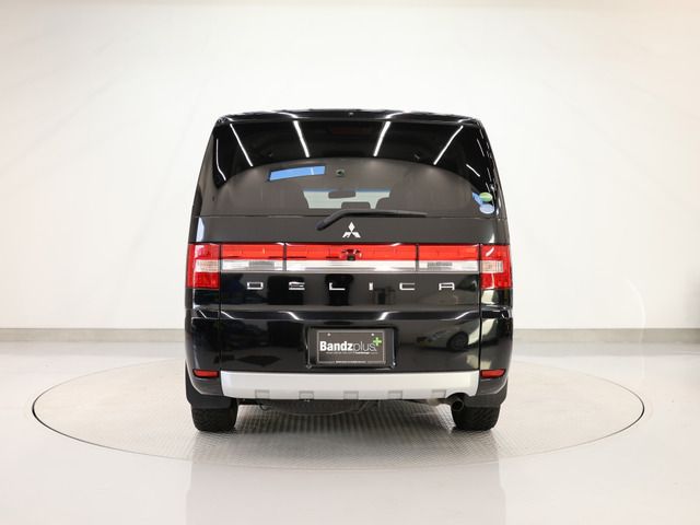DELICA D:5 2WD