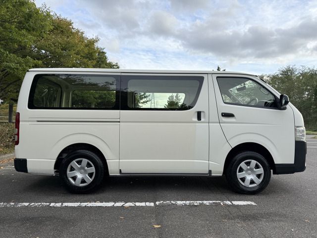 HIACE van 4WD