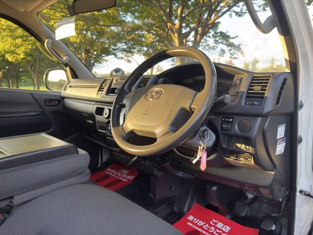 HIACE van 4WD
