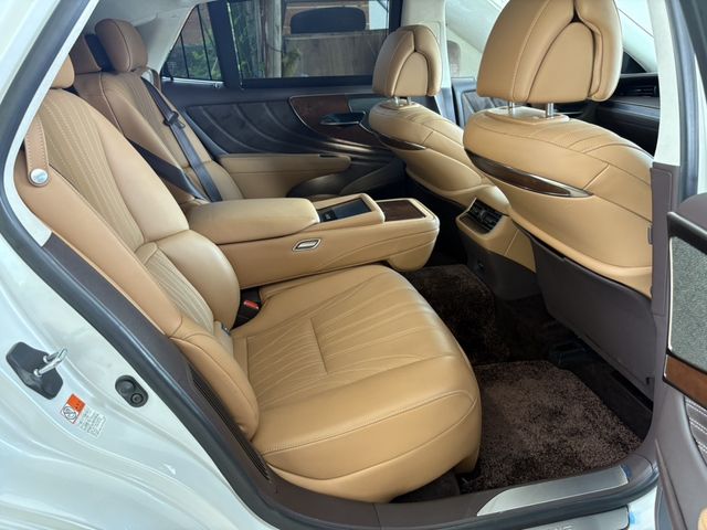 LEXUS LS500h