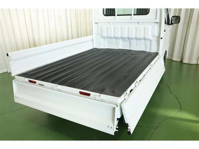 SCRUM truck 4WD