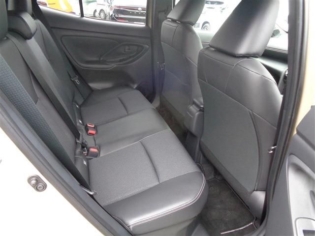 YARIS CROSS HYBRID