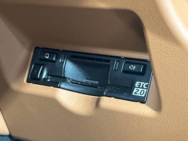 VELLFIRE HYBRID 4WD