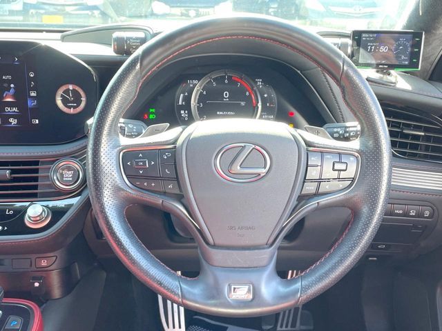LEXUS LS500