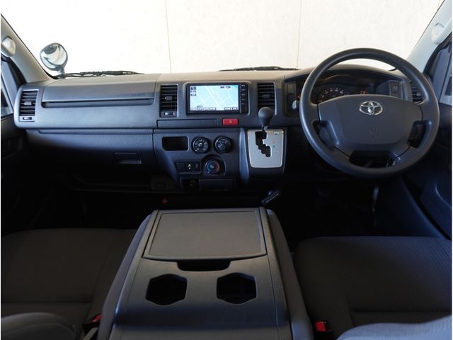 HIACE van 1.25t 2WD