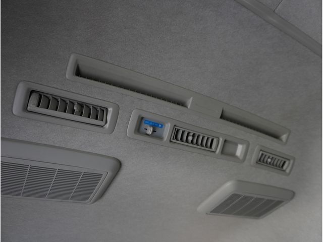HIACE van 1.25t 2WD