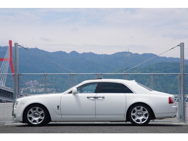 ROLLS-ROYCE