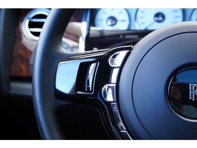 ROLLS-ROYCE