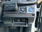 CROWN sedan hybrid