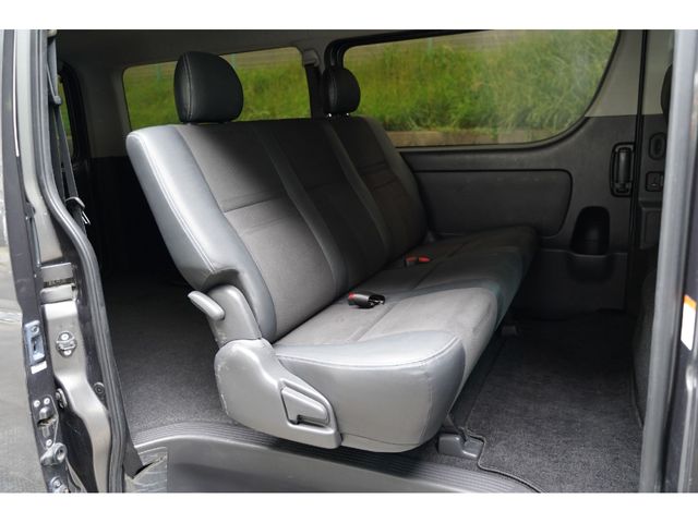 HIACE van 4WD