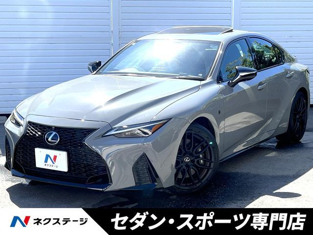 LEXUS IS500