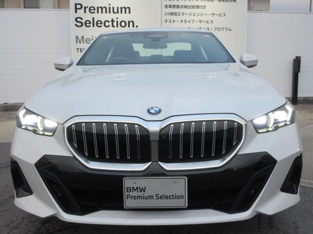 BMW 5 Series sedan