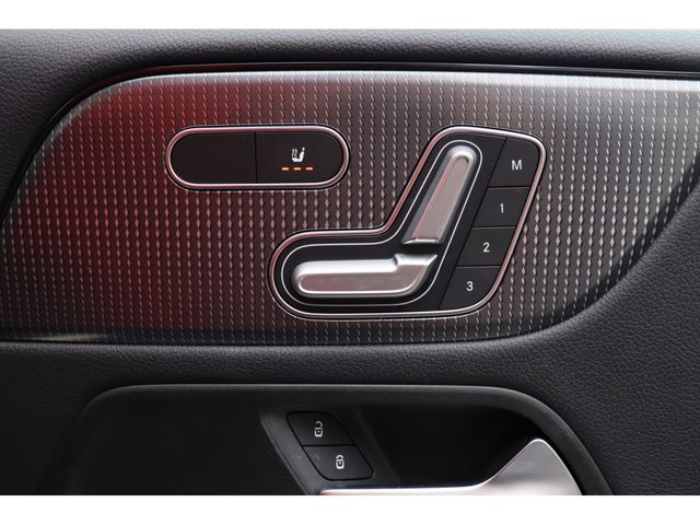MERCEDES BENZ B class