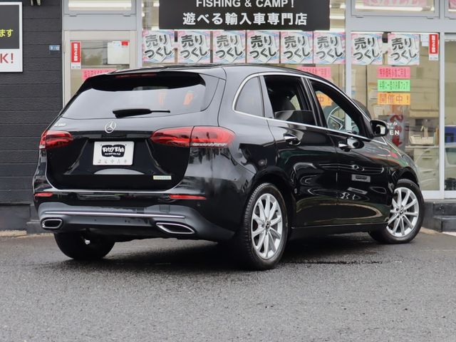 MERCEDES BENZ B class