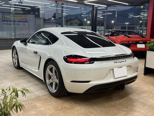 PORSCHE 718CAYMAN S