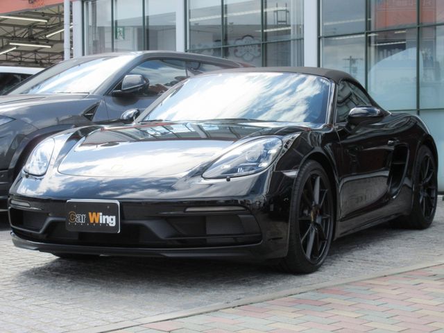 PORSCHE 718BOXSTER