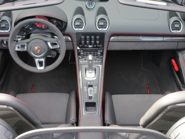 PORSCHE 718BOXSTER
